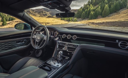 2020 Bentley Flying Spur (Color: Verdant) Interior Wallpapers 450x275 (50)