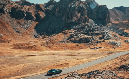 2020 Bentley Flying Spur (Color: Verdant) Top Wallpapers 450x275 (35)