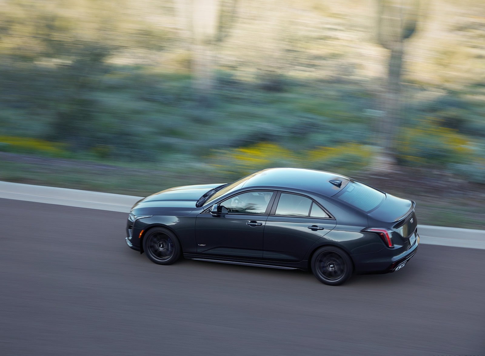 2020 Cadillac CT4-V Side Wallpapers (4)