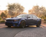 2020 Dodge Charger SRT Hellcat Widebody (Color: IndiGo Blue) Front Three-Quarter Wallpapers 150x120 (39)