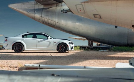 2020 Dodge Charger Scat Pack Widebody Side Wallpapers 450x275 (32)