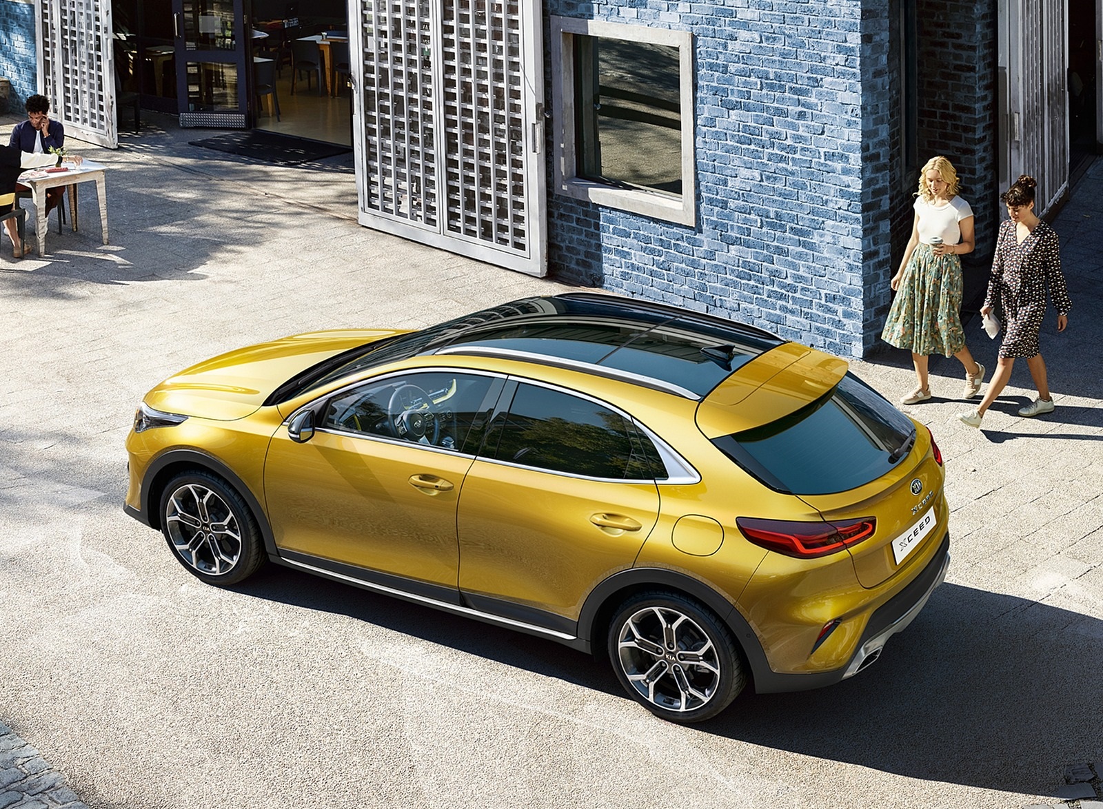 2020 Kia XCeed Rear Three-Quarter Wallpapers #3 of 40