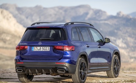 2020 Mercedes-Benz GLB 220 d 4MATIC (Color: Galaxy Blue Metallic) Rear Three-Quarter Wallpapers 450x275 (11)