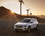 2020 Mercedes-Benz GLB 250 4MATIC (Color: Digital White Metallic) Front Three-Quarter Wallpapers 150x120