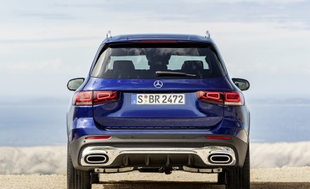 2020 Mercedes-Benz GLB 250 AMG Line (Color: Galaxy Blue) Rear Wallpapers 450x275 (42)