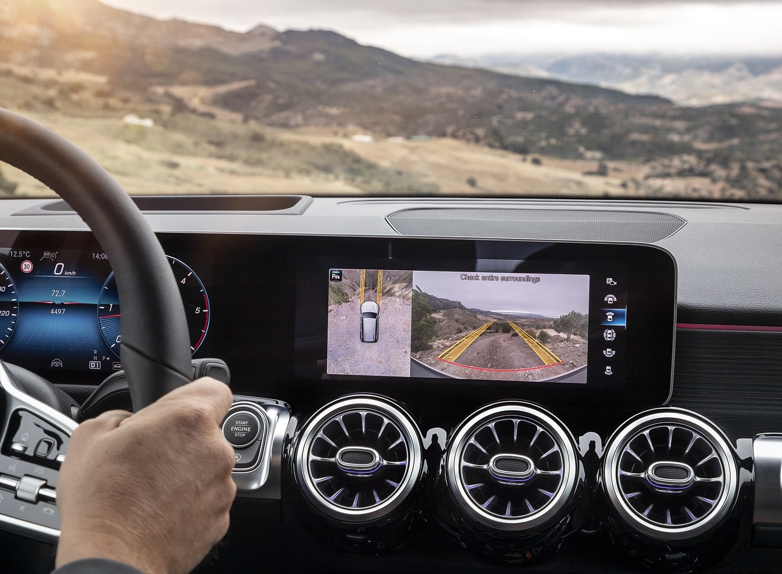 2020 Mercedes-Benz GLB Central Console Wallpapers (14)