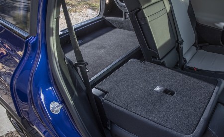 2020 Mercedes-Benz GLB Interior Wallpapers 450x275 (16)