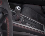 2020 Porsche 718 Cayman GT4 (Color: Carrara White Metallic) Interior Detail Wallpapers 150x120
