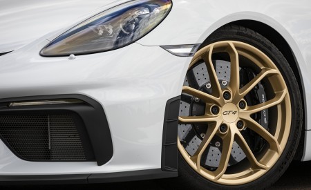 2020 Porsche 718 Cayman GT4 (Color: Carrara White Metallic) Wheel Wallpapers 450x275 (155)