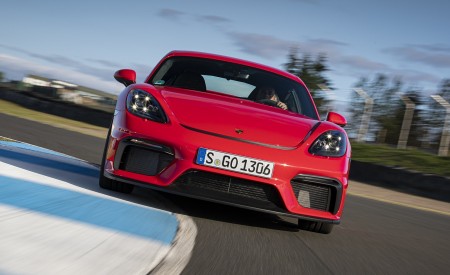 2020 Porsche 718 Cayman GT4 (Color: Guards Red) Front Wallpapers 450x275 (23)