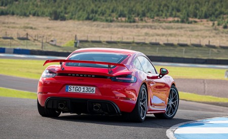 2020 Porsche 718 Cayman GT4 (Color: Guards Red) Rear Wallpapers 450x275 (30)