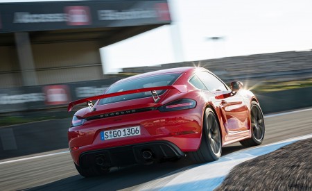 2020 Porsche 718 Cayman GT4 (Color: Guards Red) Rear Wallpapers 450x275 (12)