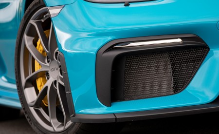 2020 Porsche 718 Cayman GT4 (Color: Miami Blue) Detail Wallpapers 450x275 (121)