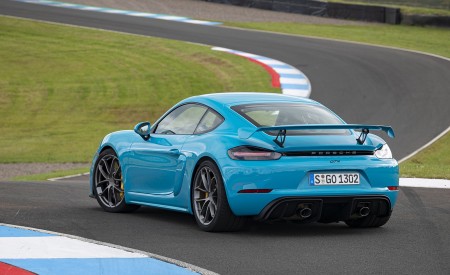 2020 Porsche 718 Cayman GT4 (Color: Miami Blue) Rear Three-Quarter Wallpapers 450x275 (109)