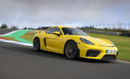 2020 Porsche 718 Cayman GT4 (Color: Racing Yellow) Front Three-Quarter Wallpapers 450x275 (51)