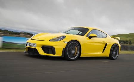2020 Porsche 718 Cayman GT4 (Color: Racing Yellow) Front Three-Quarter Wallpapers 450x275 (54)