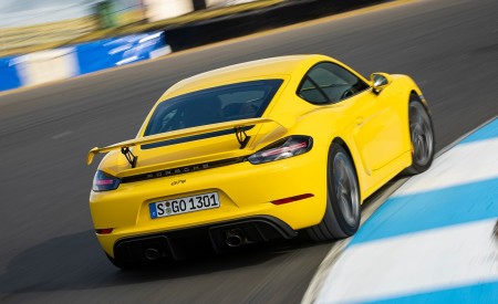 2020 Porsche 718 Cayman GT4 (Color: Racing Yellow) Rear Wallpapers 450x275 (65)
