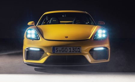 2020 Porsche 718 Cayman GT4 Front Wallpapers 450x275 (168)