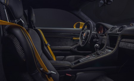 2020 Porsche 718 Cayman GT4 Interior Wallpapers 450x275 (176)