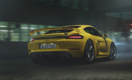 2020 Porsche 718 Cayman GT4 Rear Three-Quarter Wallpapers 450x275 (164)