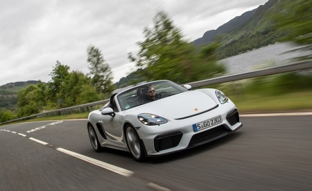 2020 Porsche 718 Spyder (Color: Carrara White Metallic) Front Wallpapers 450x275 (142)