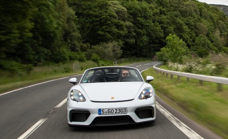 2020 Porsche 718 Spyder (Color: Carrara White Metallic) Front Wallpapers 450x275 (144)