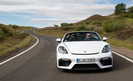 2020 Porsche 718 Spyder (Color: Carrara White Metallic) Front Wallpapers 450x275 (131)