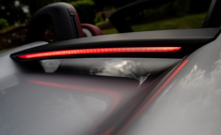2020 Porsche 718 Spyder (Color: GT Silver Metallic) Detail Wallpapers 450x275 (260)