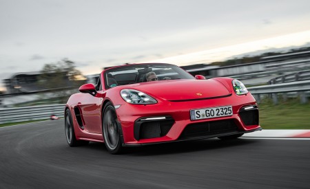2020 Porsche 718 Spyder (Color: Guards Red) Front Three-Quarter Wallpapers 450x275 (9)