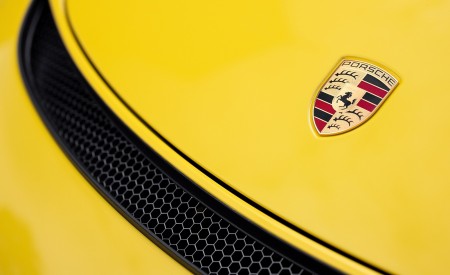 2020 Porsche 718 Spyder (Color: Racing Yellow) Detail Wallpapers 450x275 (98)