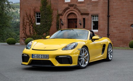 2020 Porsche 718 Spyder (Color: Racing Yellow) Front Three-Quarter Wallpapers 450x275 (84)