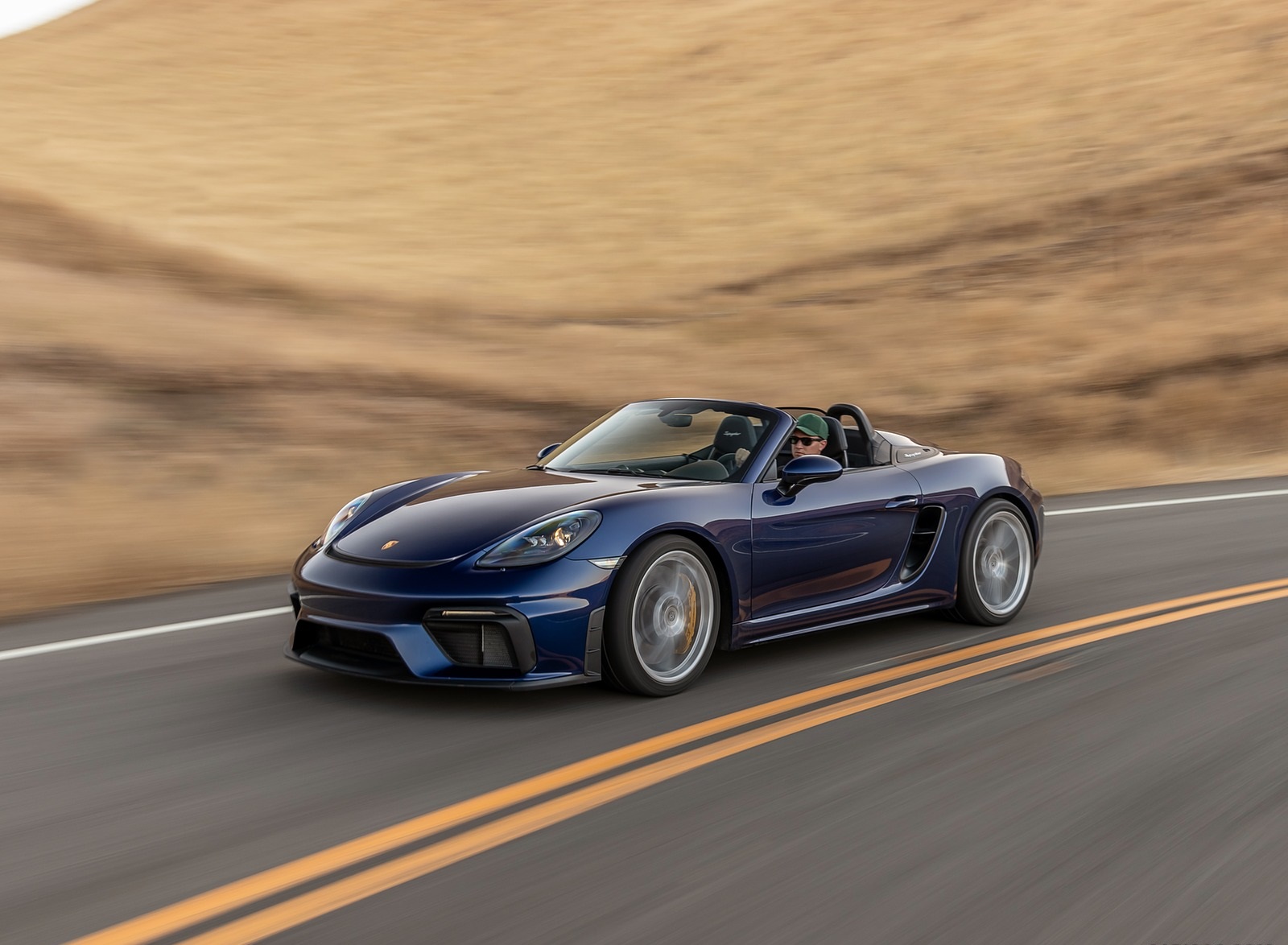 2020 Porsche 718 Spyder Front Three-Quarter Wallpapers (2)