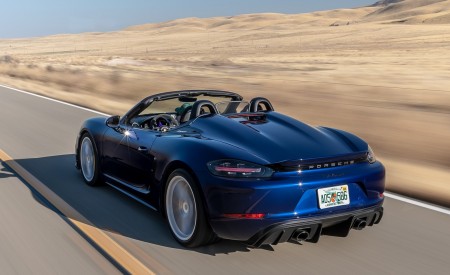 2020 Porsche 718 Spyder Rear Three-Quarter Wallpapers 450x275 (39)
