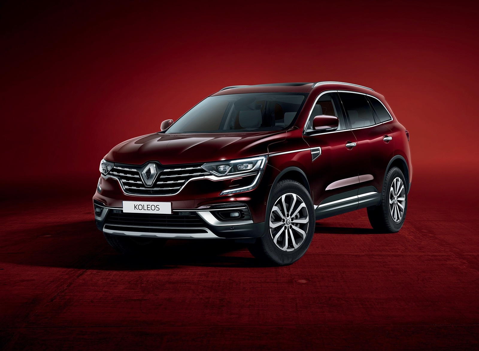2020 Renault Koleos Front Three-Quarter Wallpapers (3)