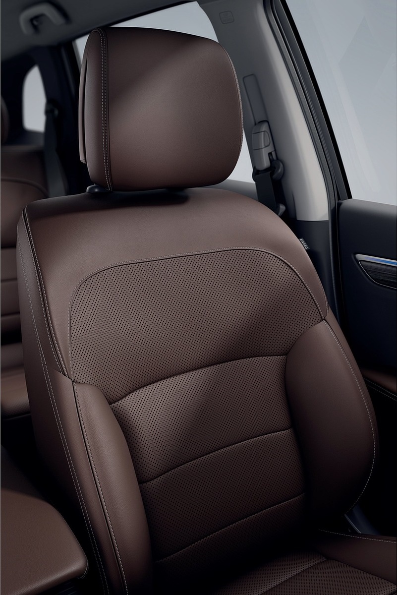 2020 Renault Koleos Interior Seats Wallpapers (9)