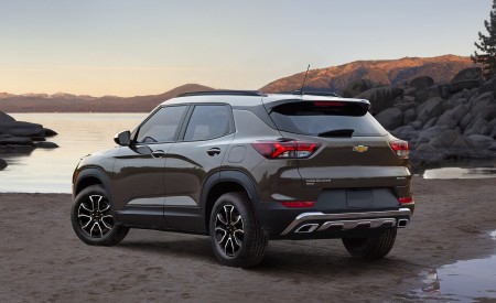 2021 Chevrolet Trailblazer ACTIV Rear Three-Quarter Wallpapers 450x275 (7)