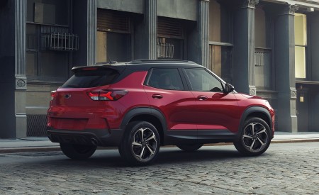 2021 Chevrolet Trailblazer RS Rear Three-Quarter Wallpapers 450x275 (4)