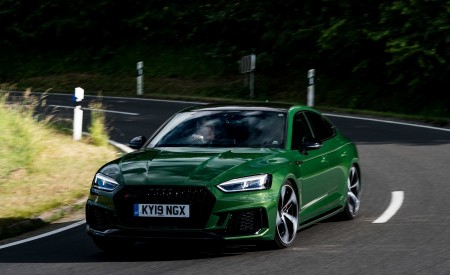 2019 Audi RS 5 Sportback (UK-Spec) Front Three-Quarter Wallpapers 450x275 (17)