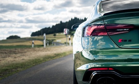 2019 Audi RS 5 Sportback (UK-Spec) Tail Light Wallpapers 450x275 (52)