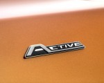 2019 Ford Focus Active 5-Door (Color: Orange Glow) Badge Wallpapers 150x120