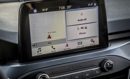 2019 Ford Focus Active 5-Door (Color: Orange Glow) Central Console Wallpapers 450x275 (97)