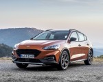 2019 Ford Focus Active 5-Door (Color: Orange Glow) Front Three-Quarter Wallpapers 150x120
