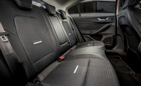 2019 Ford Focus Active 5-Door (Color: Orange Glow) Interior Rear Seats Wallpapers 450x275 (115)