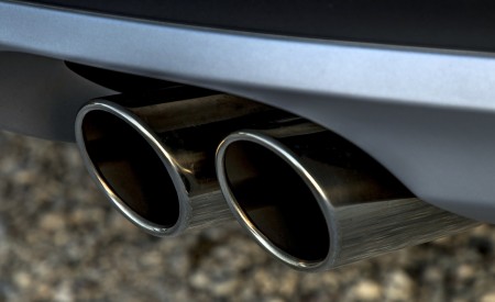 2019 Ford Focus Active Wagon (Color: Metropolis White) Exhaust Wallpapers 450x275 (30)