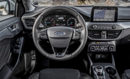 2019 Ford Focus Active Wagon (Color: Metropolis White) Interior Cockpit Wallpapers 450x275 (38)