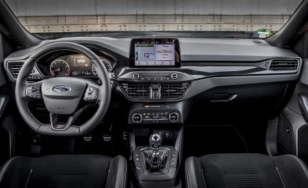 2019 Ford Focus ST (Euro-Spec; Color: Orange Fury) Interior Cockpit Wallpapers 450x275 (65)