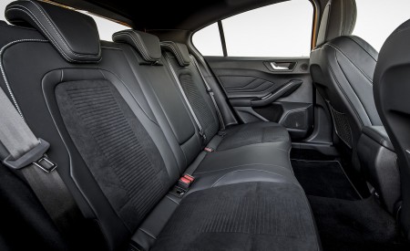 2019 Ford Focus ST (Euro-Spec; Color: Orange Fury) Interior Rear Seats Wallpapers 450x275 (102)