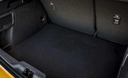 2019 Ford Focus ST (Euro-Spec; Color: Orange Fury) Trunk Wallpapers 450x275 (96)