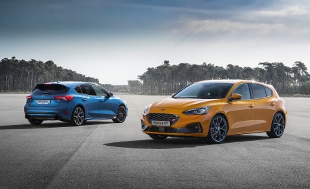 2019 Ford Focus ST (Euro-Spec; Color: Orange Fury) Wallpapers 450x275 (49)
