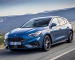 2019 Ford Focus ST (Euro-Spec; Color: Performance Blue) Front Three-Quarter Wallpapers 150x120